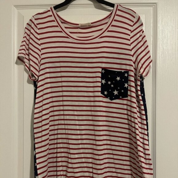 PRE-OWNED twenty second 22nd Americana Red White Blue Star Top Blouse MEDIUM - Picture 1 of 10